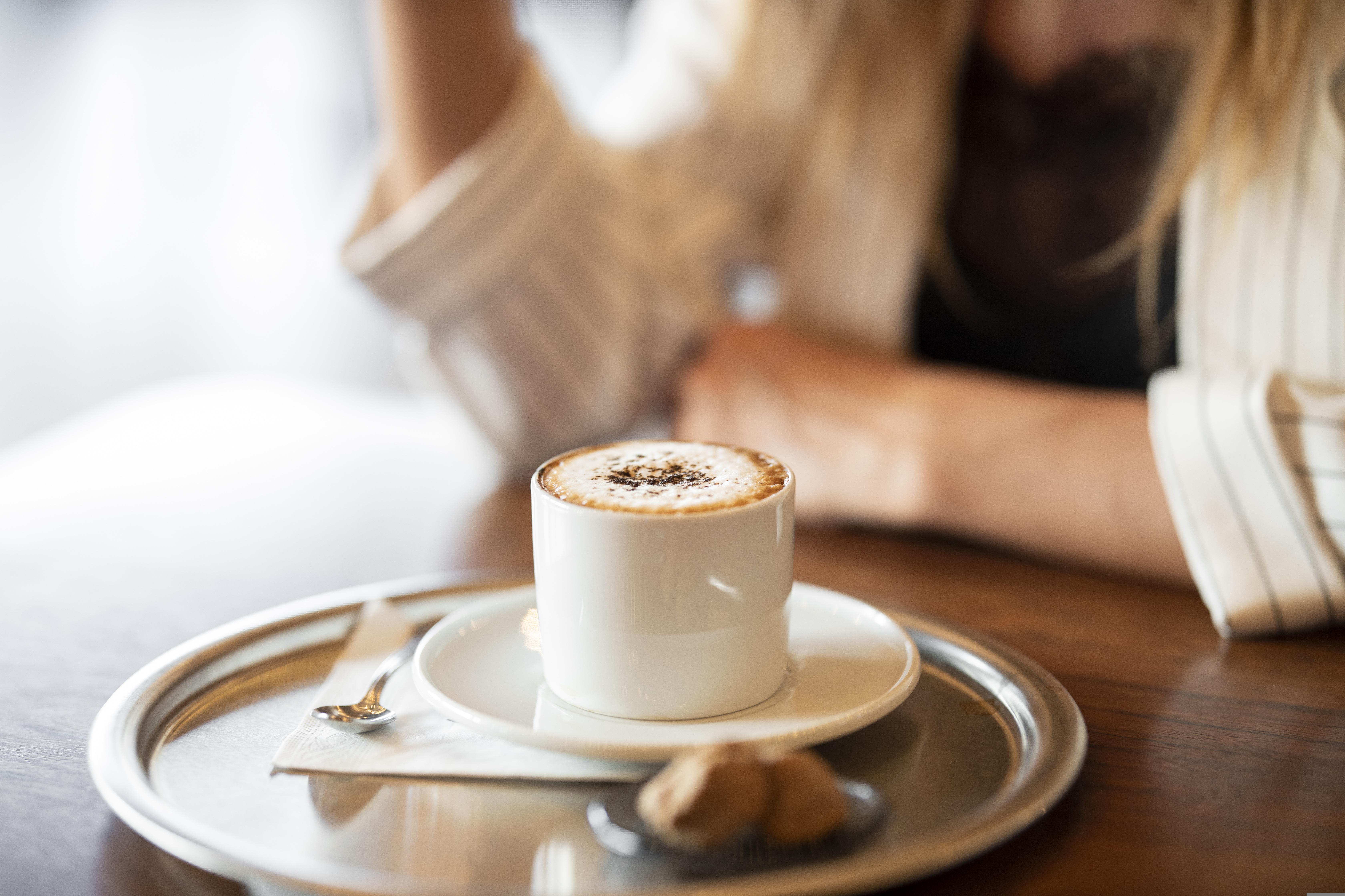 Kleines Unternehmen Usedom Café mit Kaffee und touristischem Umfeld